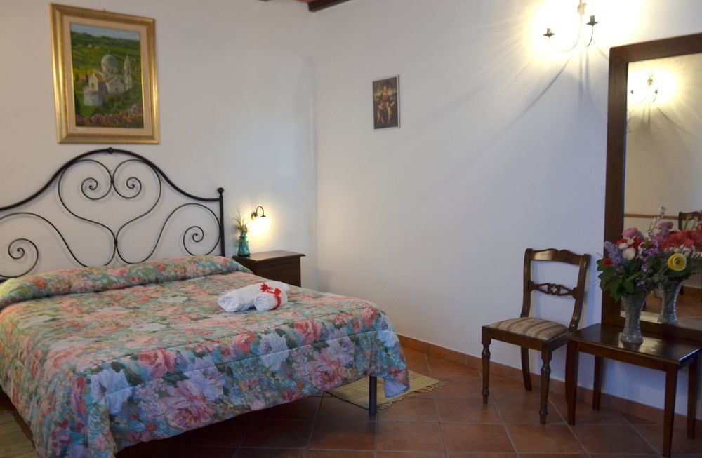 Agriturismo Il Casalone Montepulciano Stazione Exterior foto